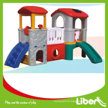 Dos casas de juegos de patio de interior Juguetes de plástico Kids Slide LE.HT.015
                                    Calidad asegurada